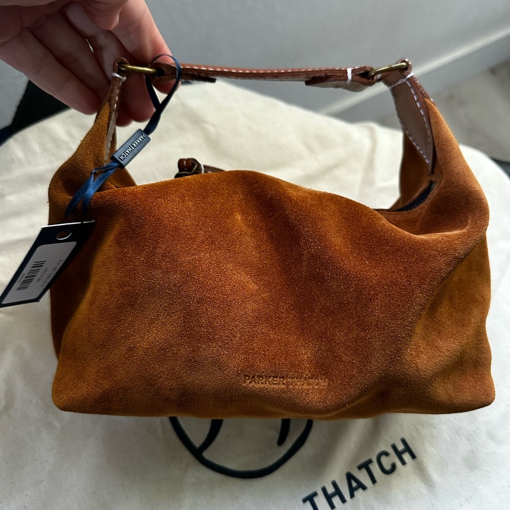 NWT Parker Thatch small maurice